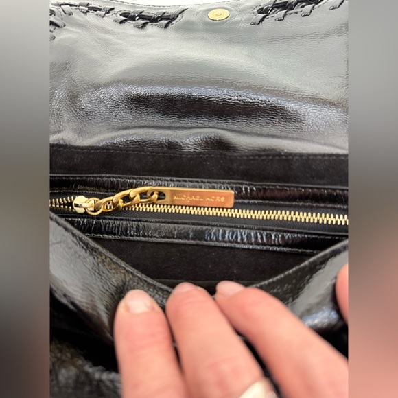 Michael Kors Black Leather Chain Shoulder Bag. - Picture 11 of 12